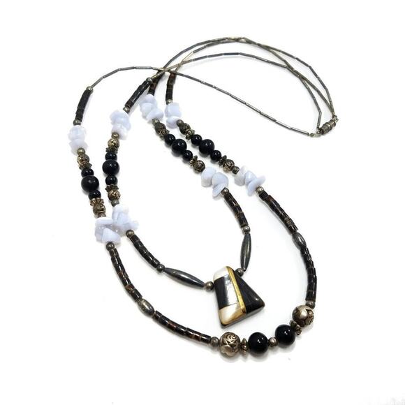 Vintage Artisan Gemstone Natural Bead Necklace, Quartz Shell Wood, 23 Inches - Picture 5 of 10